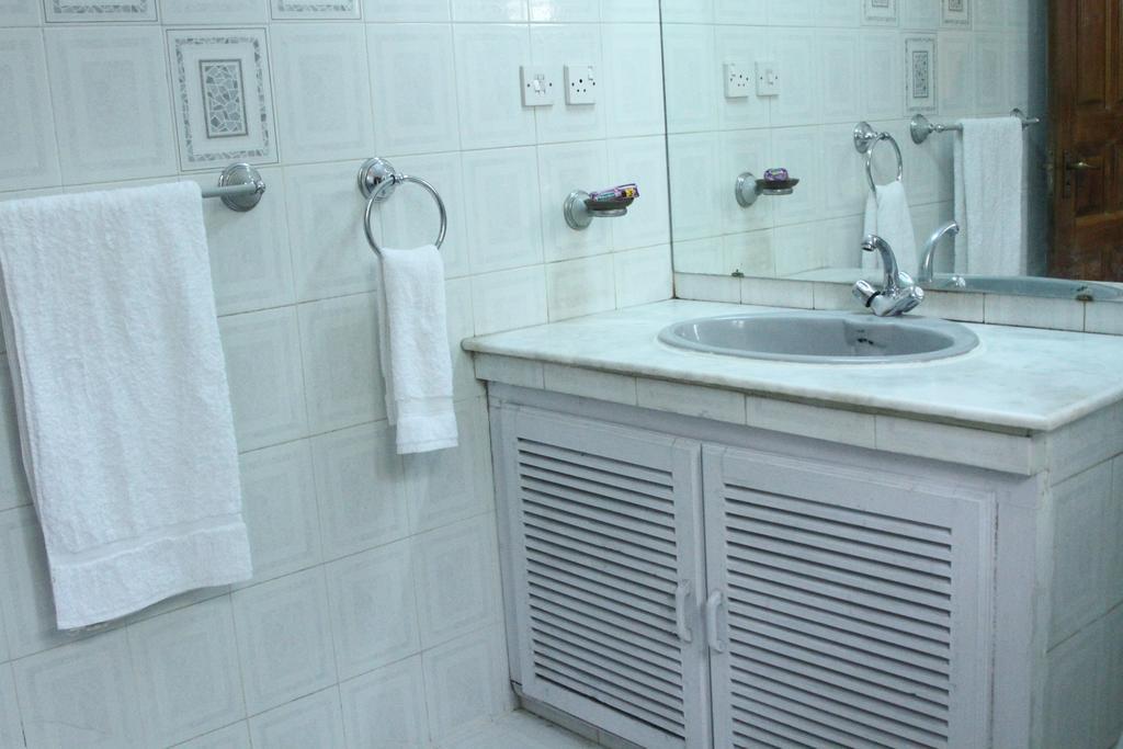 Delano Guest House Ισλαμαμπάντ Δωμάτιο φωτογραφία