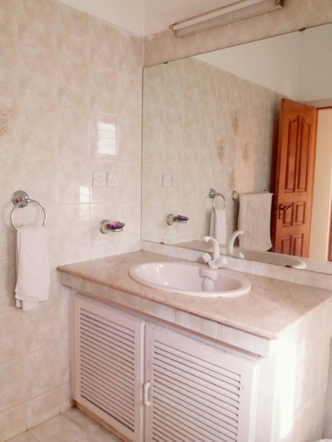 Delano Guest House Ισλαμαμπάντ Εξωτερικό φωτογραφία