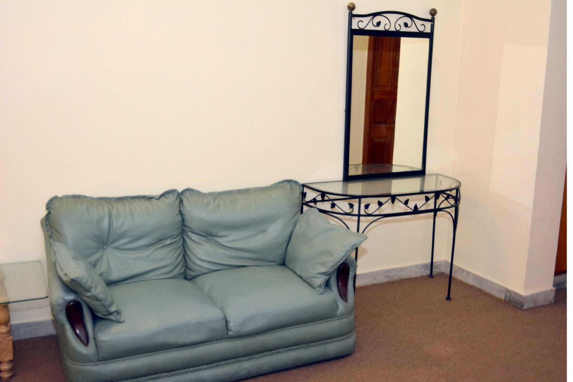 Delano Guest House Ισλαμαμπάντ Εξωτερικό φωτογραφία