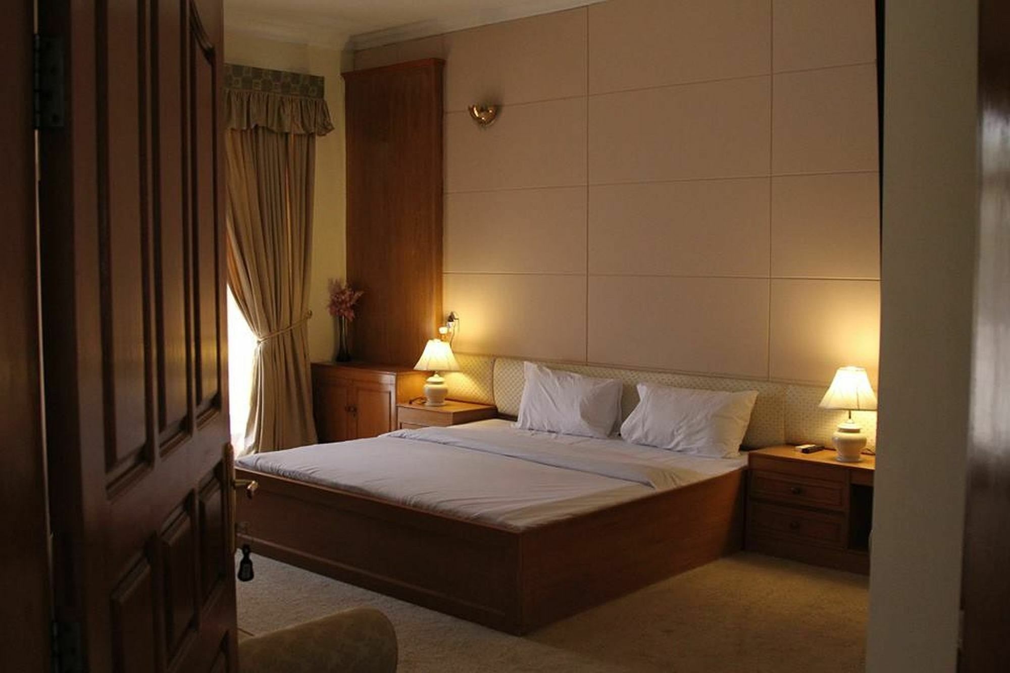 Delano Guest House Ισλαμαμπάντ Εξωτερικό φωτογραφία