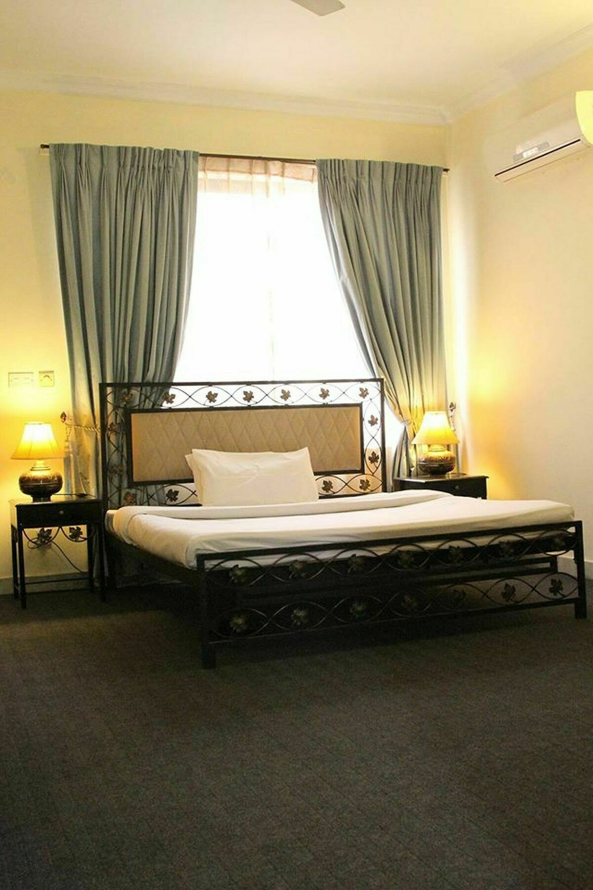 Delano Guest House Ισλαμαμπάντ Εξωτερικό φωτογραφία