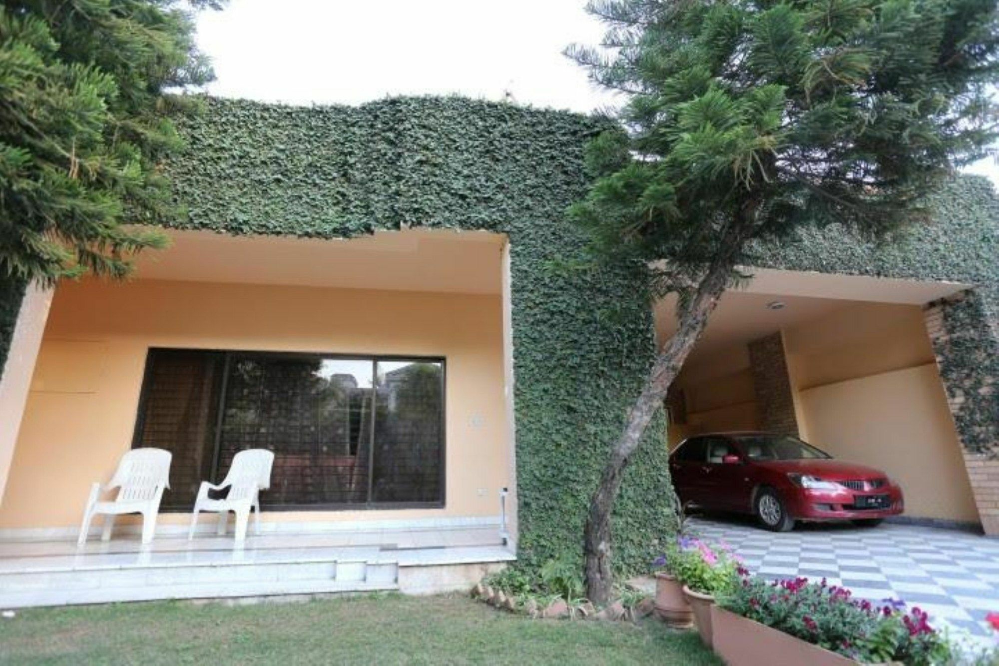 Delano Guest House Ισλαμαμπάντ Εξωτερικό φωτογραφία